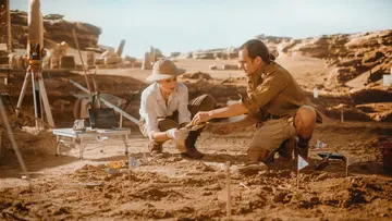 CV archeolog – wzór i 7 porad, jak napisać