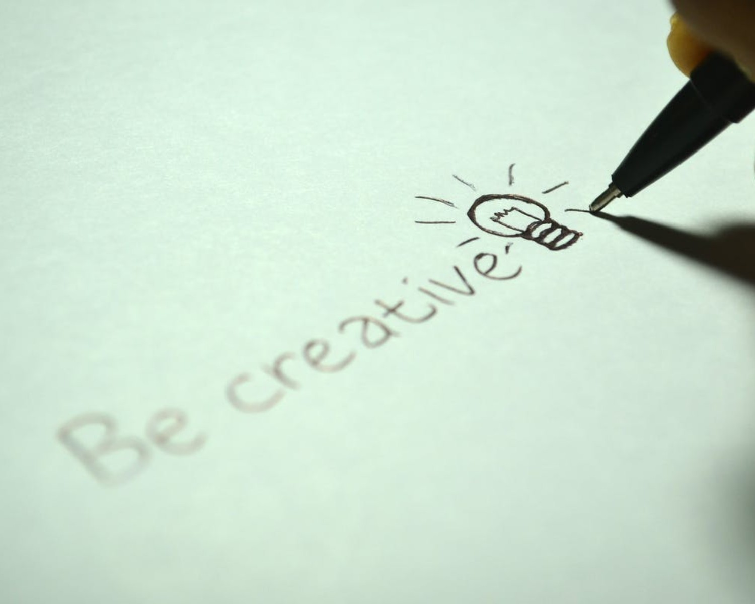 Creative CV templates: 10 ciekawych szablonów CV online