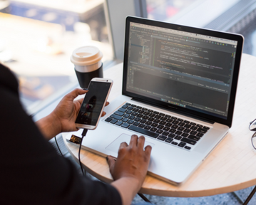 CV Java Developer: przykładowy wzór i porady, jak napisać