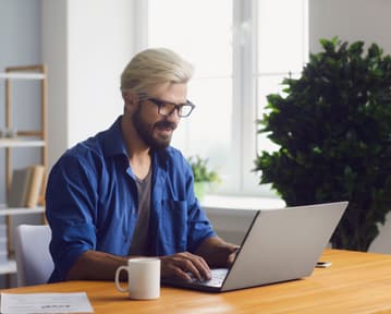 CVeasy: opinie użytkowników i ocena szablonów [Recenzja]