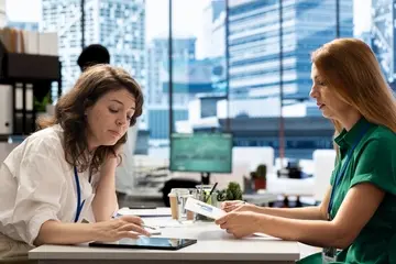 Opinia o praktykancie / stażyście: wzór PDF i przykłady