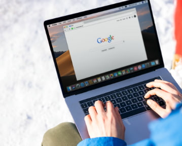 Praca w Google — zarobki, jak wygląda, gdzie szukać ofert